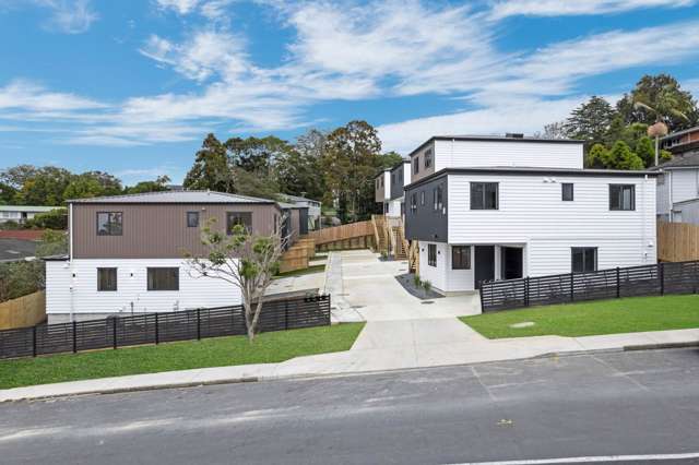 11A Kemp Road Massey_1