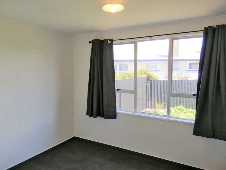 2/9 Birkenhead Crescent Flaxmere_5