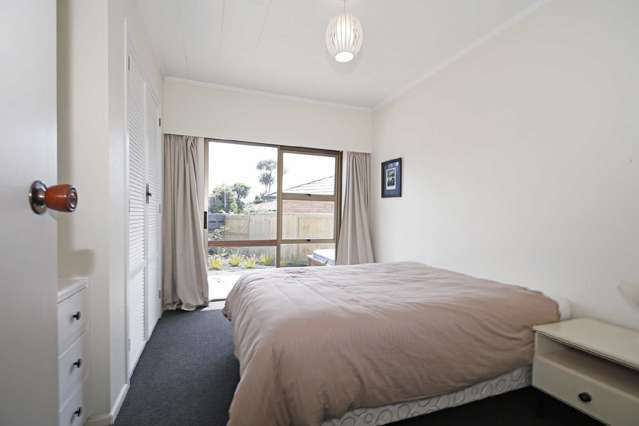 69 Tramway Road Enderley_3