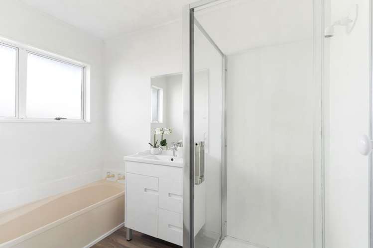 2/18 Harper Street Papakura_14