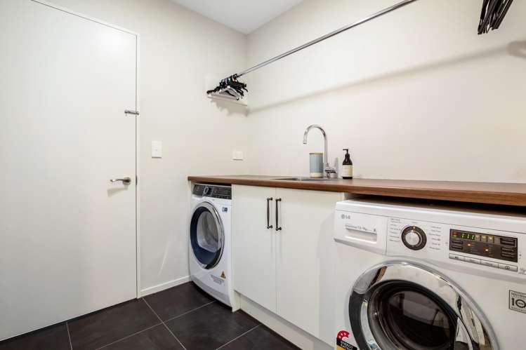 26 Bonecrusher Street Lincoln_24