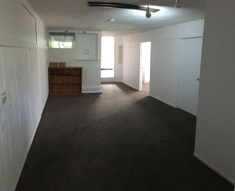 60 Woodfern Crescent Titirangi_7