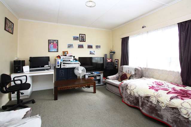 16 Halsey Road Manurewa_3