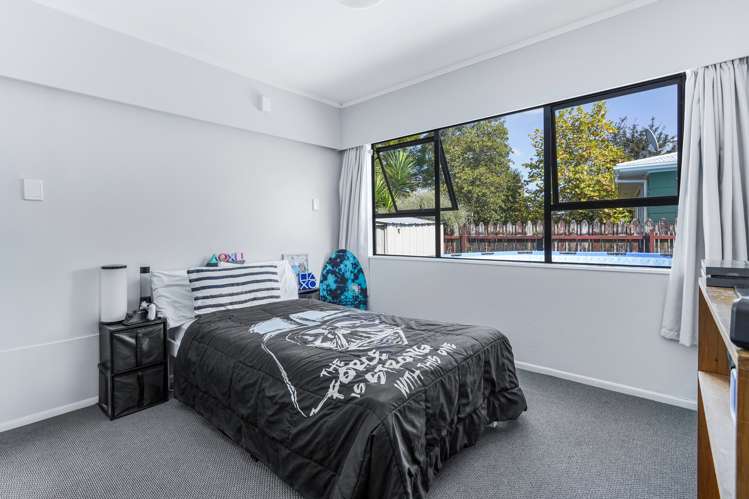 71b Saxbys Road Deanwell_11