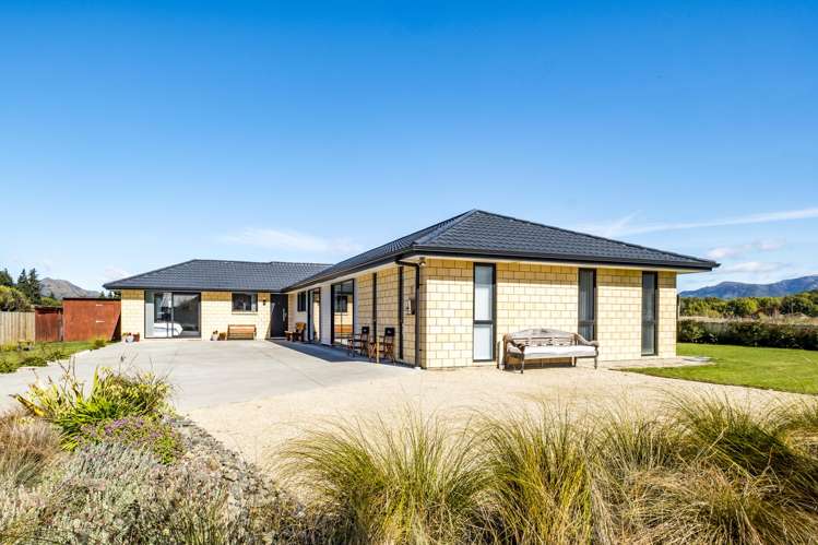 7 West View Hanmer Springs_25