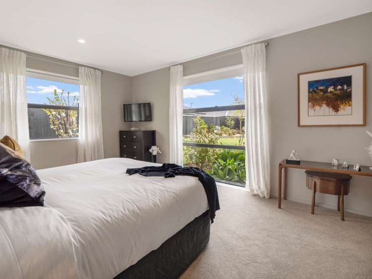 11 Florence Drive Lincoln_16