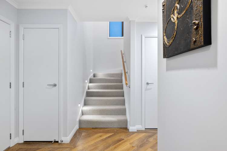 1 Holcombrooke Lane Welcome Bay_2