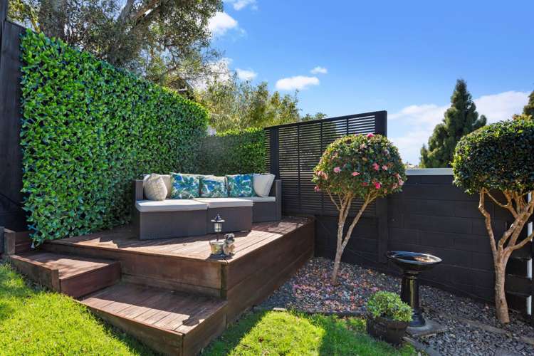 2/12 Lastel Place Cockle Bay_8