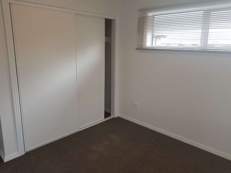 93a-B Gladstone Road Woodend_13