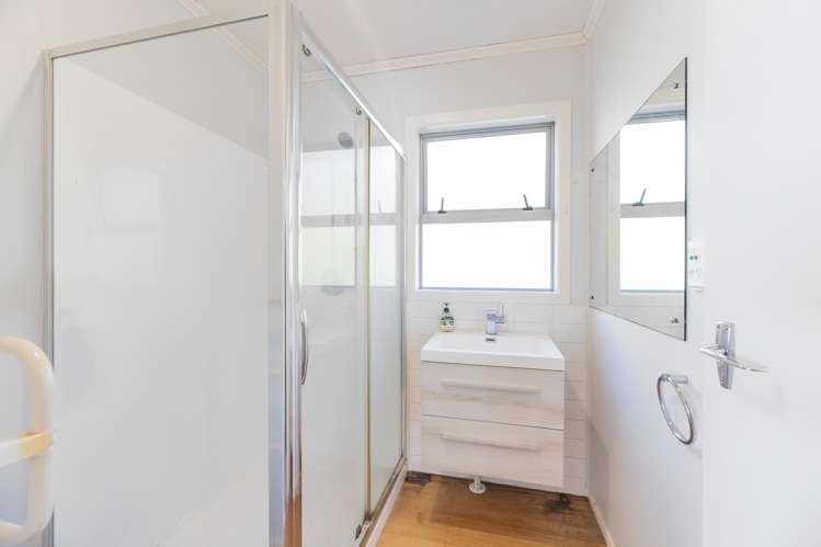 2/22 Greenhill Crescent Pakuranga_12