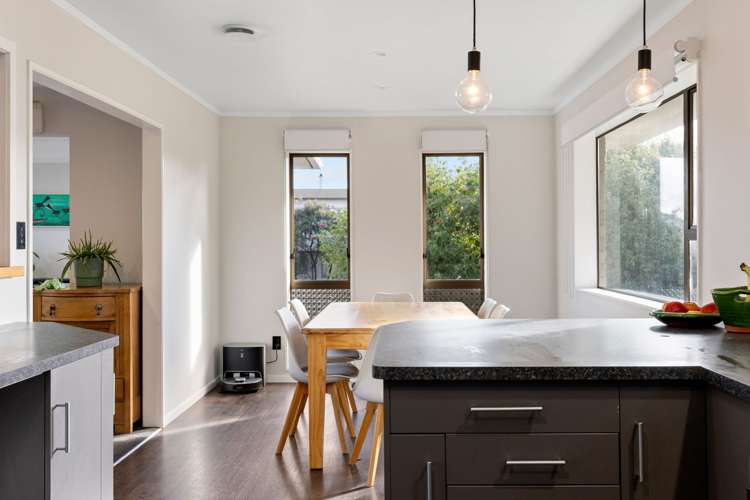 54 Saint James Street Richmond Heights_9