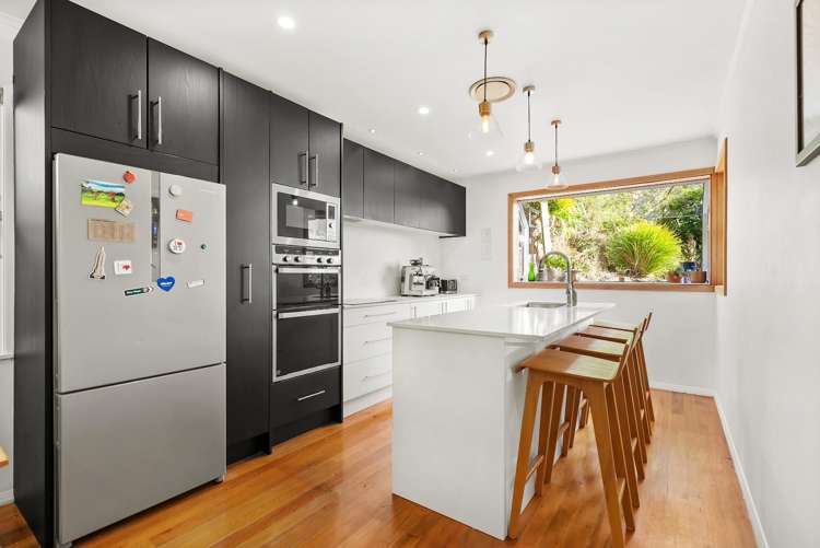 57 Rona Street Eastbourne_10