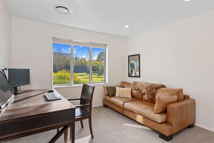 1 Burnett Lane Lincoln_15