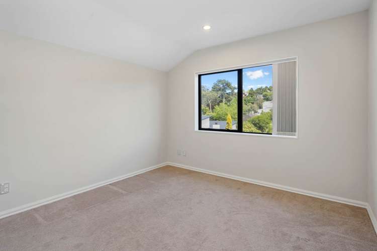 686a Beach Road Browns Bay_12