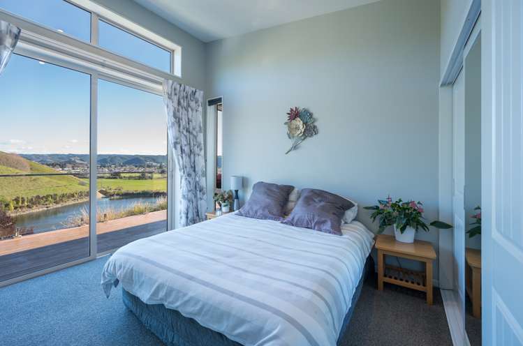 335 Higgins Road Wakefield_8