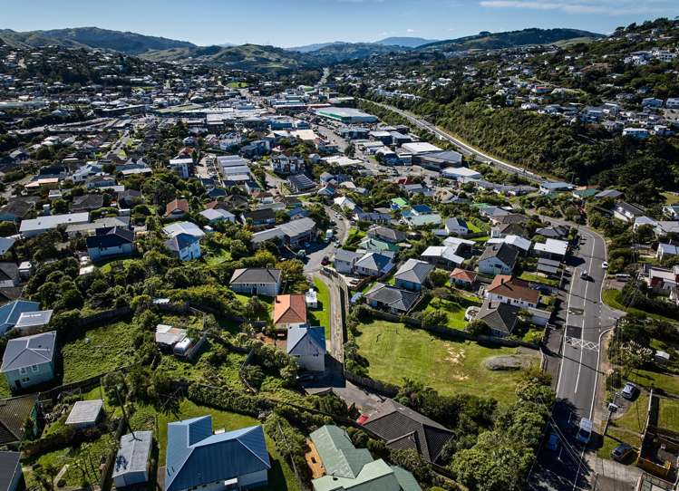 40 and 42 Fraser Avenue Johnsonville_9