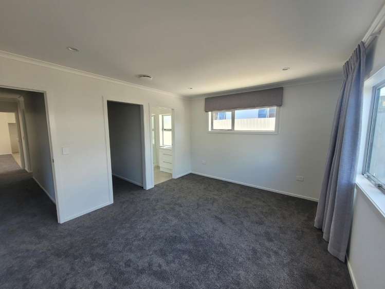 30 Wrantage Street Westown_6