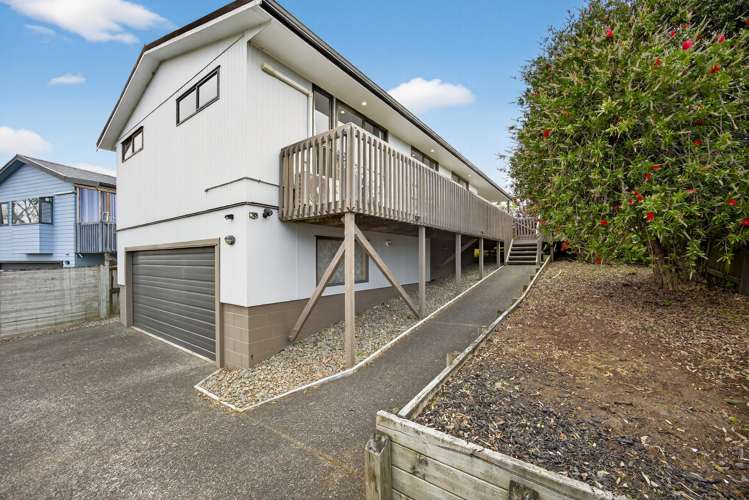 37 Botany Road Botany Downs_19