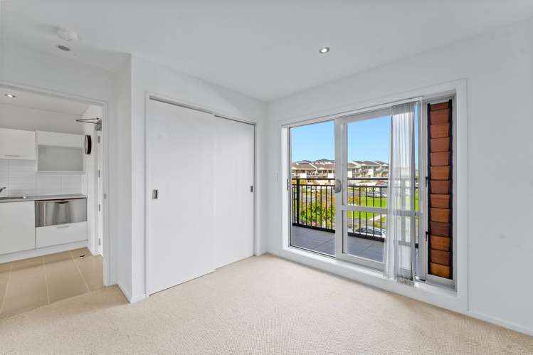 B11/71 Spencer Road Oteha_11