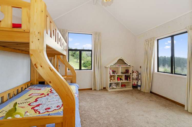 260 Redoubt Road Totara Park_10