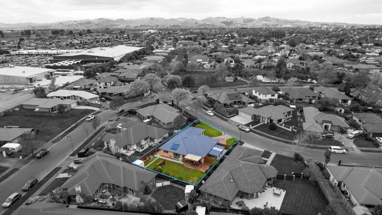 4 Montego Close Shirley_18
