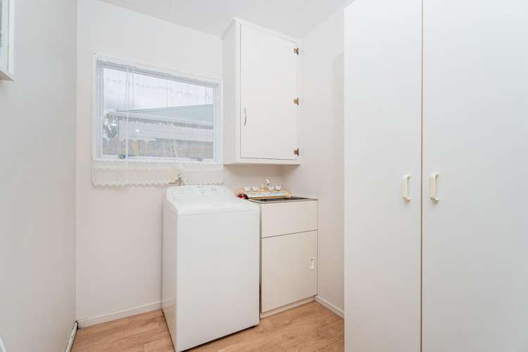 8 Joan Gaskell Drive Whitianga_21