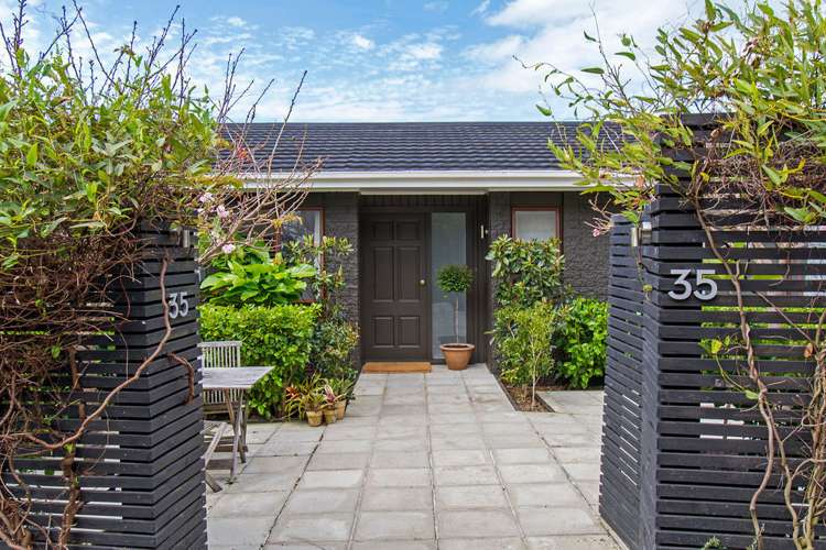 35 Mcmillan Place Mellons Bay_2