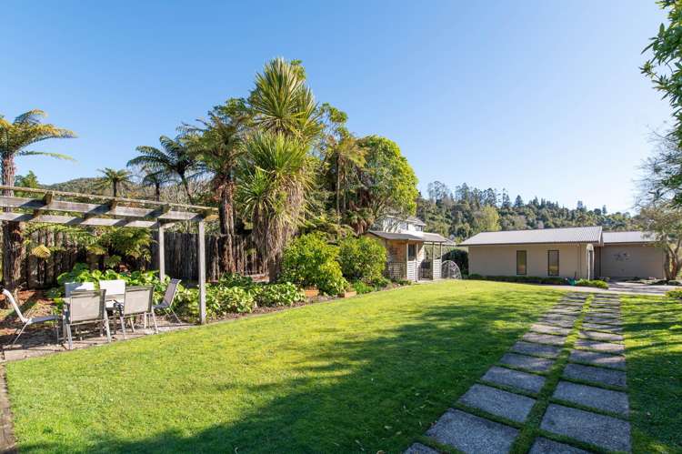 9 Benn Road Lake Okareka_23