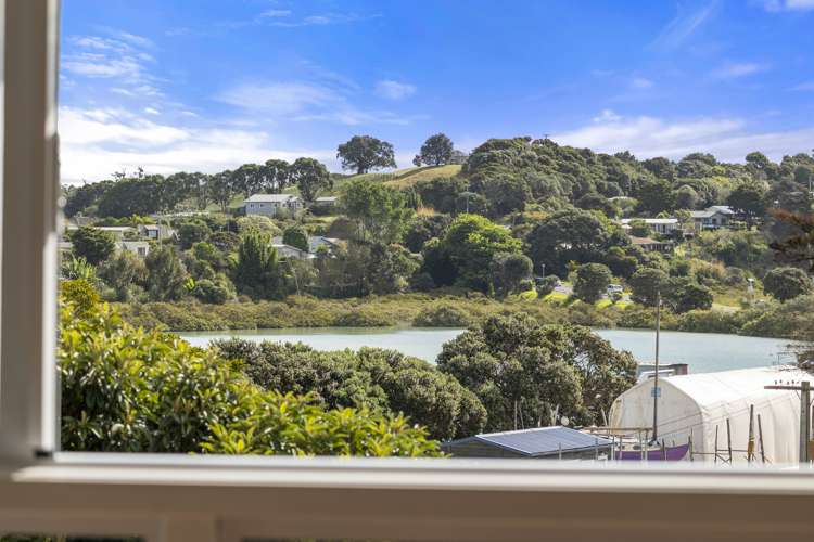 64 Wharf Road Ostend_19