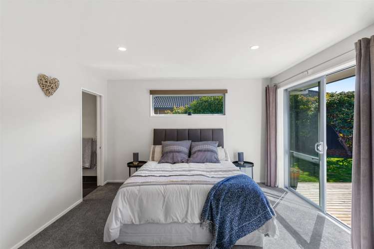 29a Charlesworth Street Woolston_10