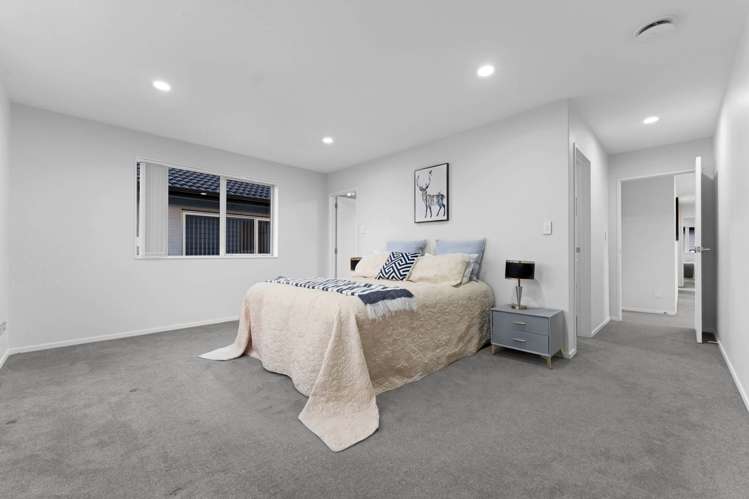 21 Horsefields Drive Flat Bush_29