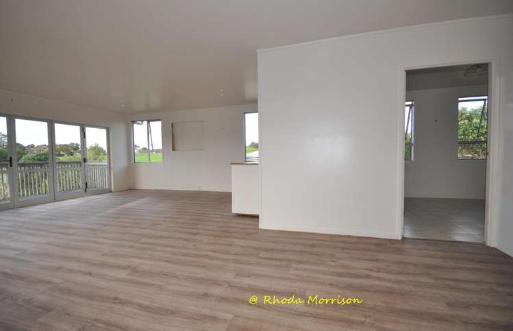 8 Heaths Way Paparoa_25