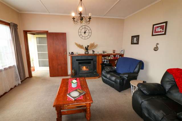 3 Edward Street Dannevirke_2