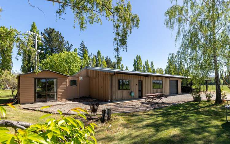 230 Hillview Road Alexandra_21