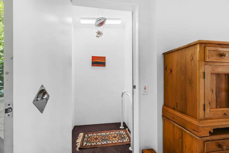 66 Verviers Street Karori_14