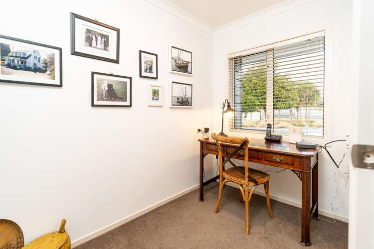 2 Patterson Lane Raumati Beach_29