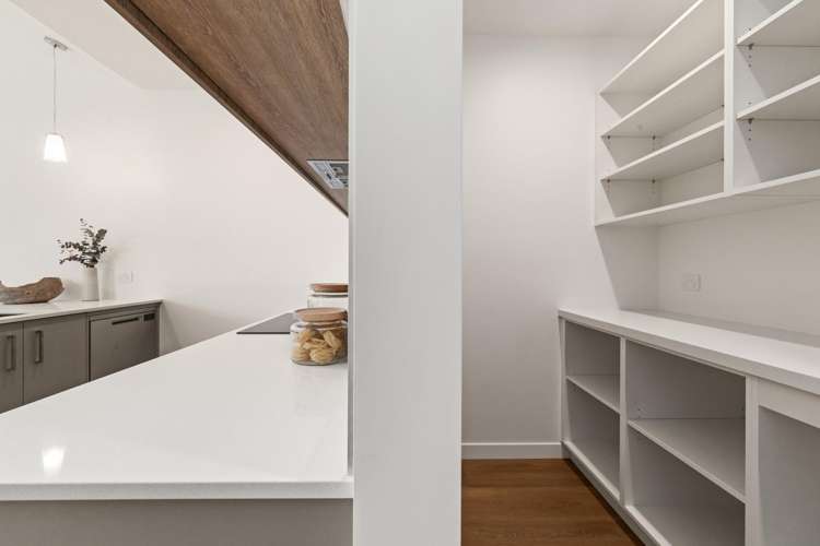 34 Matau Crescent Frimley_24