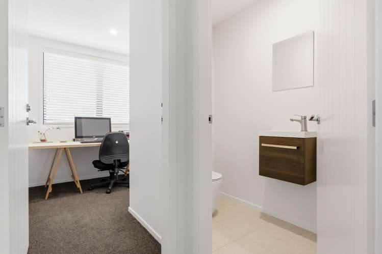 184A Lake Terrace Hilltop_17