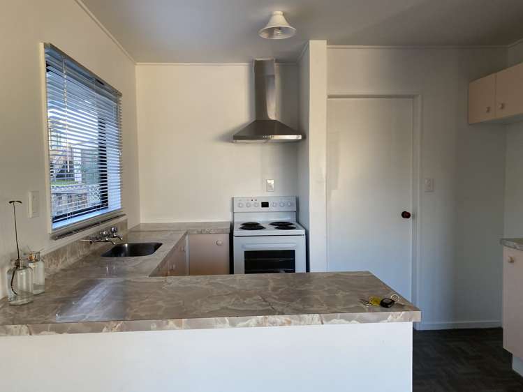 8B Te Arawa Place Welcome Bay_3