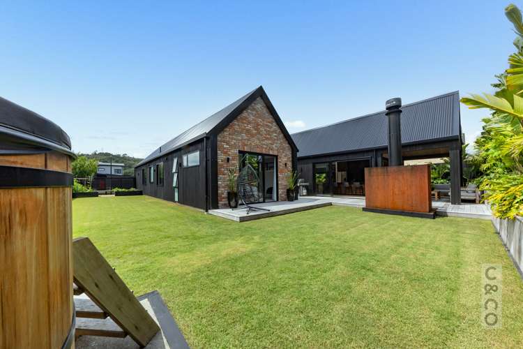 1 Len Ireland Drive Kumeu_13