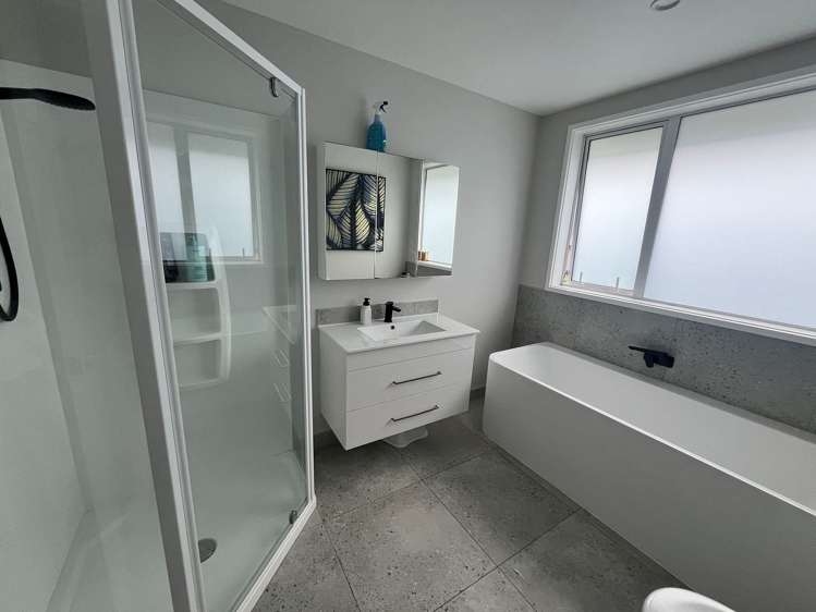 13 Odlin Lane Red Beach_11