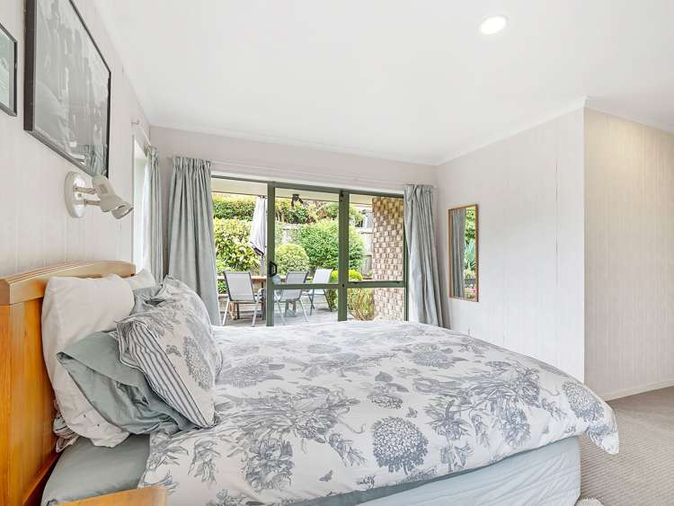 51 Basley road Owhata_28