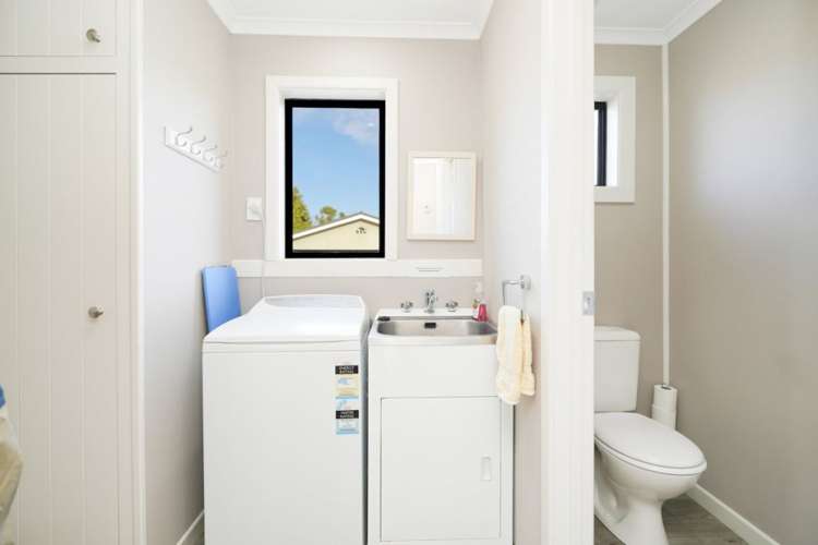 53 White Street Newfield_18