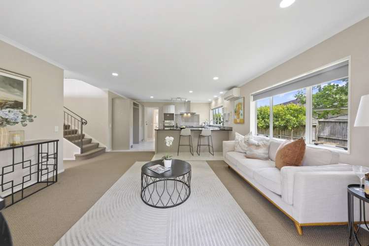 4 Viera Drive Mission Heights_3