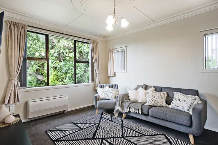 196 Chelmsford Street Windsor_8