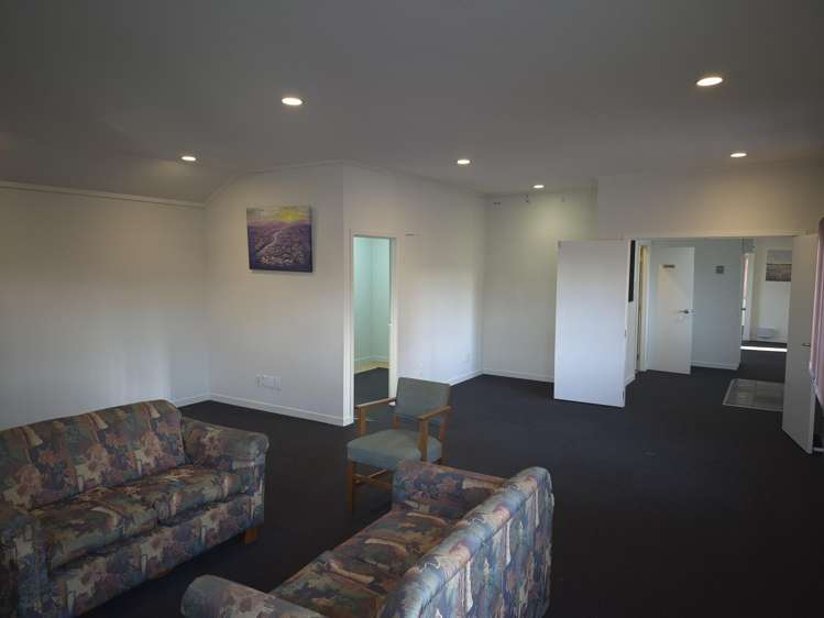 460 Ulster Street Hamilton Central_1