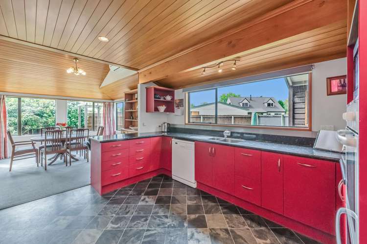 28 Hastings Street Southbridge_9