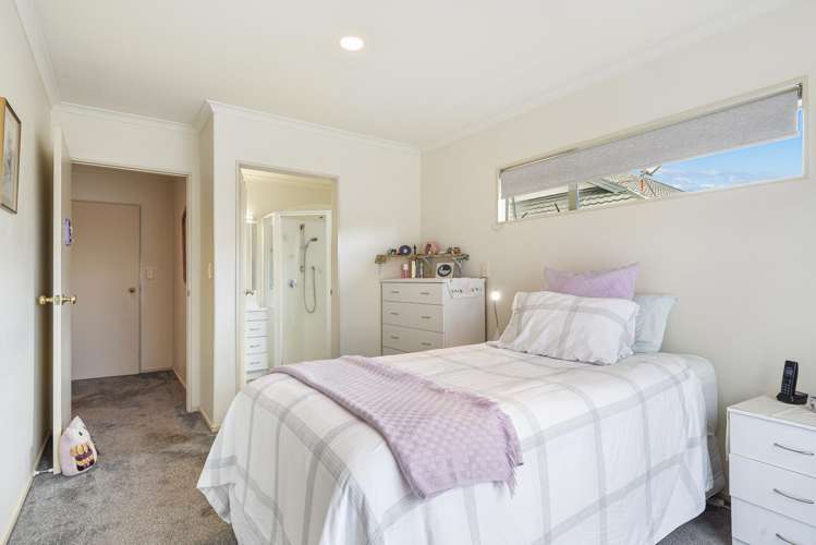 18/285 Vaughan Road Owhata_10