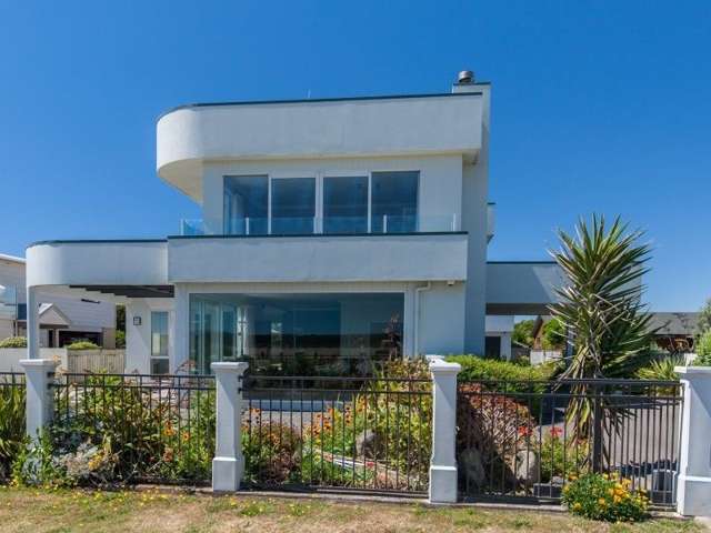 13 Hartley Street Foxton Beach_1