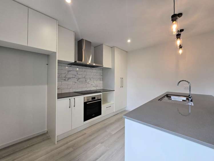  1/16 Reiman Street New Lynn_2